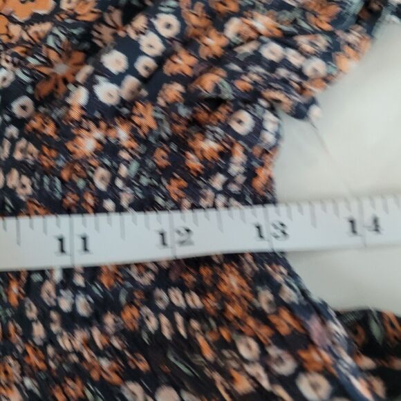 Angie Dress Medium Blue Ditzy Floral Plunge Neck Flutter Smock Waist Beach Boho - Picture 9 of 11